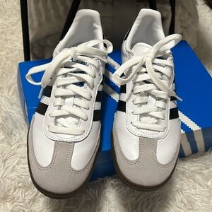 Womens Adidas Samba